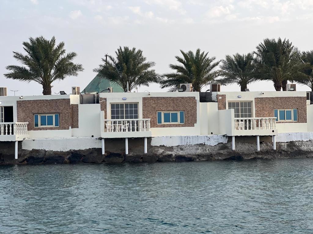 Al Ahmadi Plaza Resort Yanbu Buitenkant foto