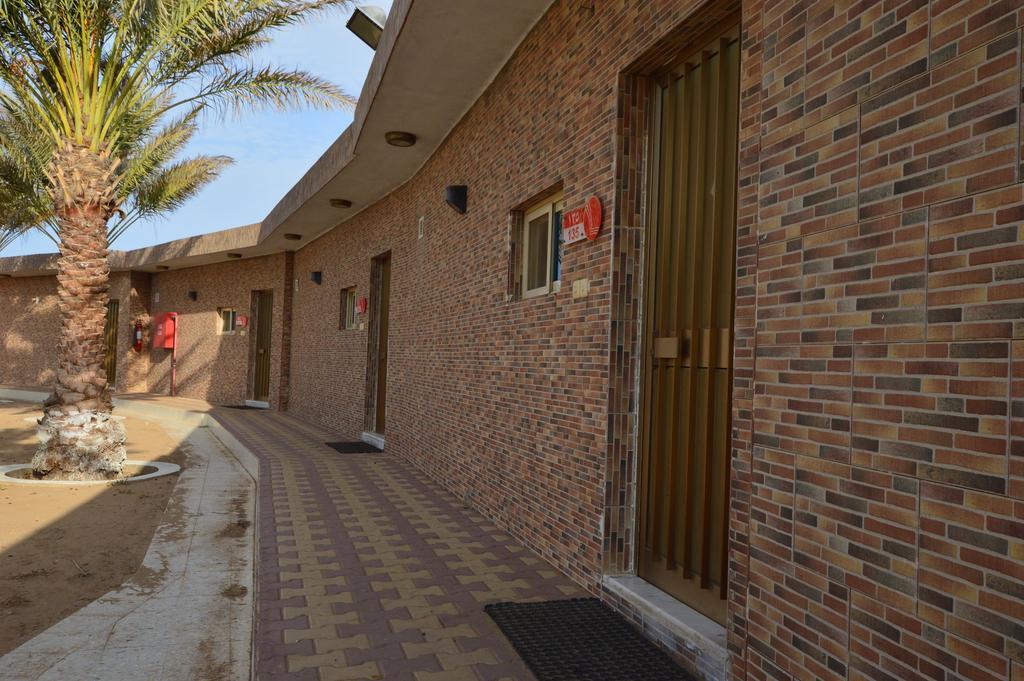 Al Ahmadi Plaza Resort Yanbu Buitenkant foto