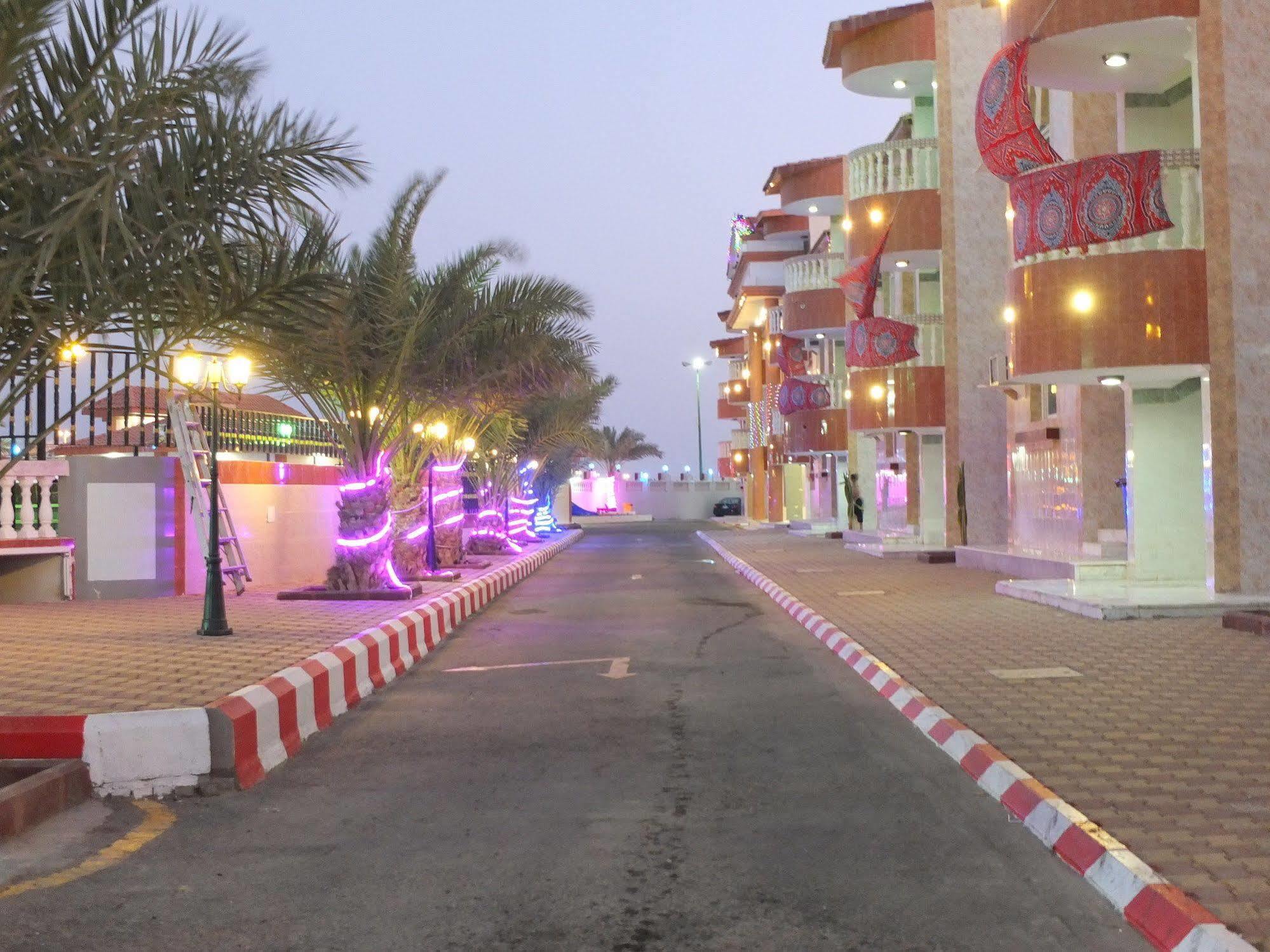 Al Ahmadi Plaza Resort Yanbu Buitenkant foto